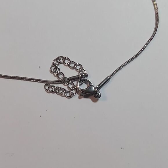 Plate necklace - Picture 3 of 4